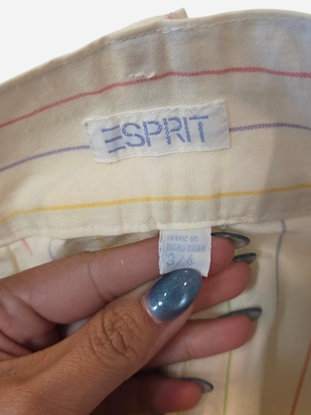 Vtg 1980s Esprit Cream Shorts with Pastel Stripe Detail And Buttons Sz 3/4 - Picture 6 of 8